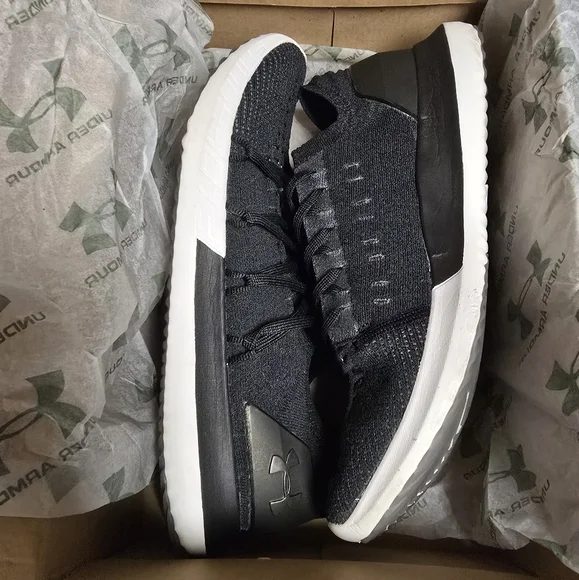 UA Speedform *10.5* - Picture 7 of 8